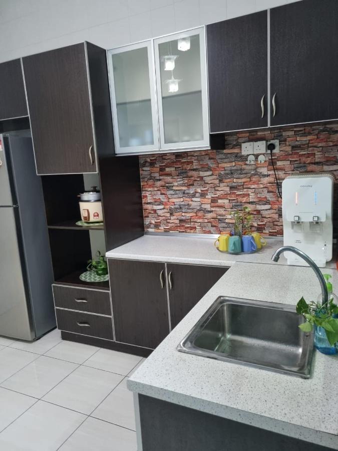 Private Pool Ssue Klebang Ipoh Homestay With High Speed Wifi Chemor Exterior photo