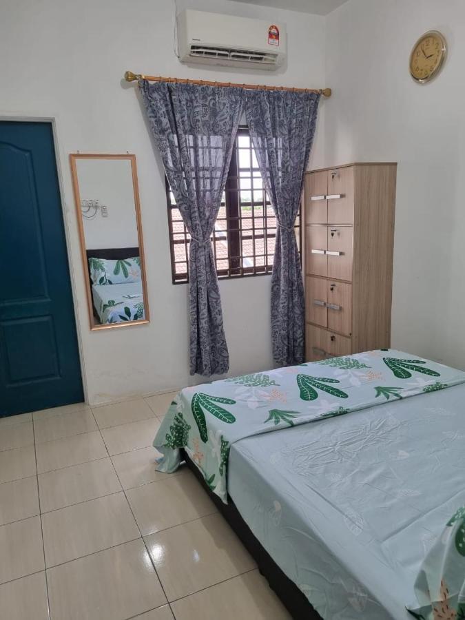 Private Pool Ssue Klebang Ipoh Homestay With High Speed Wifi Chemor Exterior photo