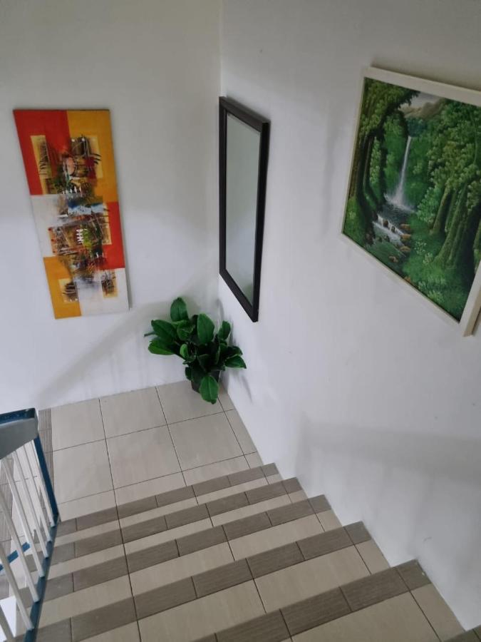 Private Pool Ssue Klebang Ipoh Homestay With High Speed Wifi Chemor Exterior photo
